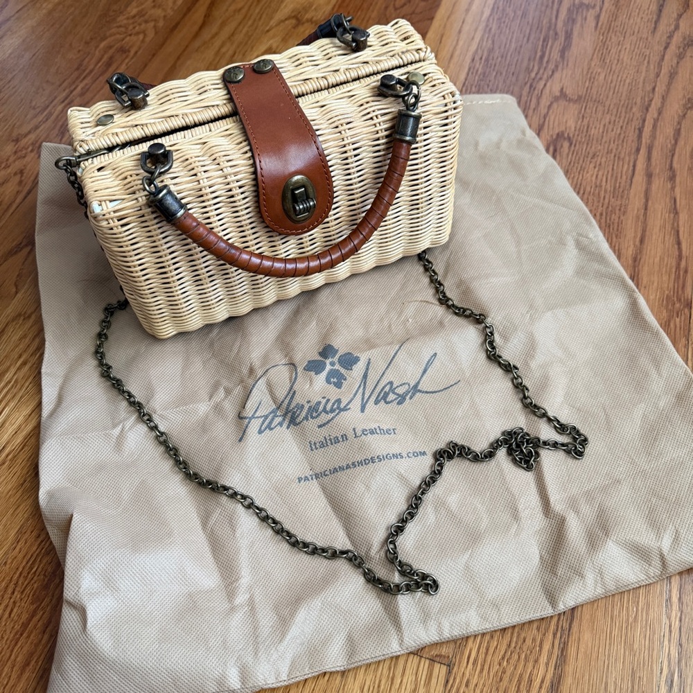 Patricia Nash boho wicker and leather Resortwear crossbody purse
